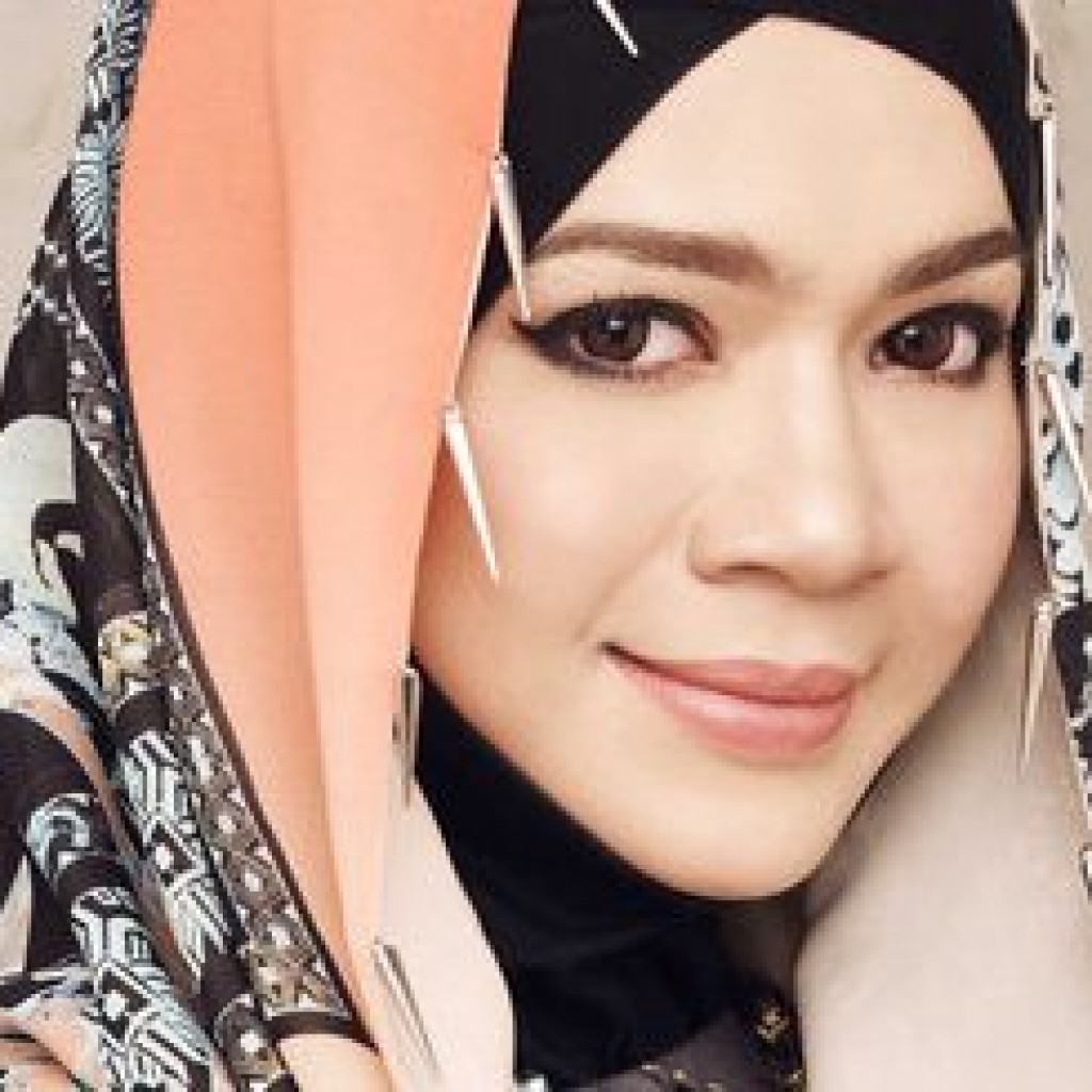 Alhamdulillah Senarai Artis Malaysia Yang Telah Berhijrah Bertudung - Riset