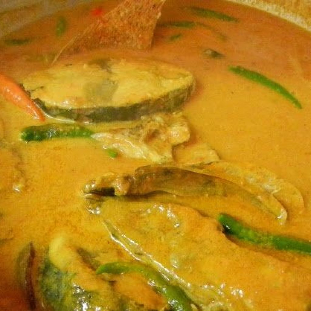Resepi Ikan Tongkol Gulai Kuning Stail Nasi Berlauk ...